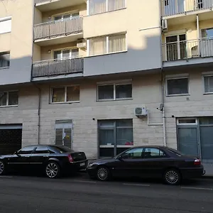 https://peters-appartement.inbudapesthotels.com
