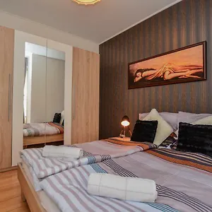 https://design-new-apartment-in-city-center.inbudapesthotels.com